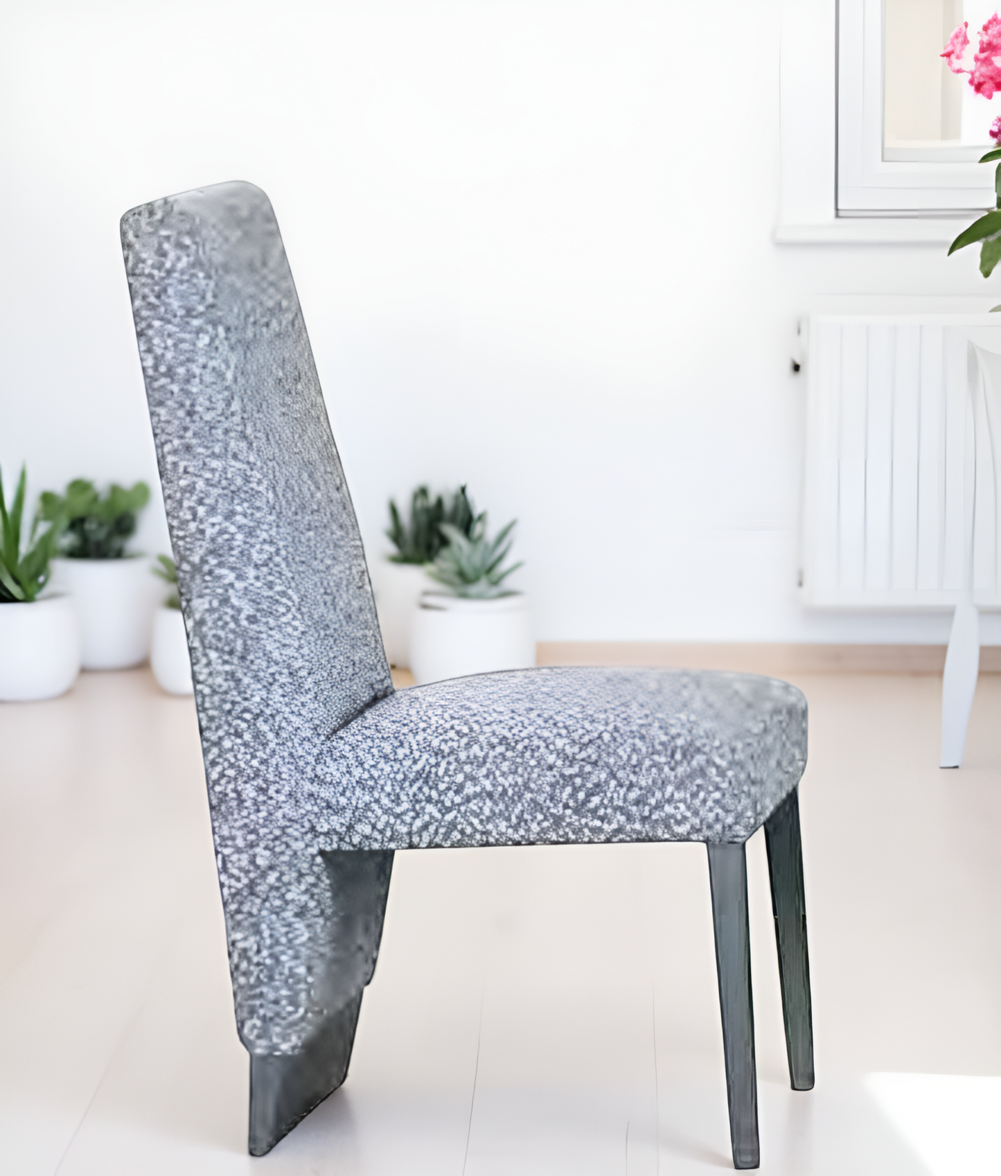 Chaise en tissu – C-1600