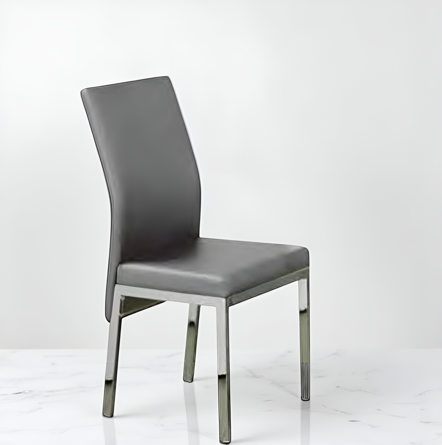 Chaise en polyuréthane – C-5063