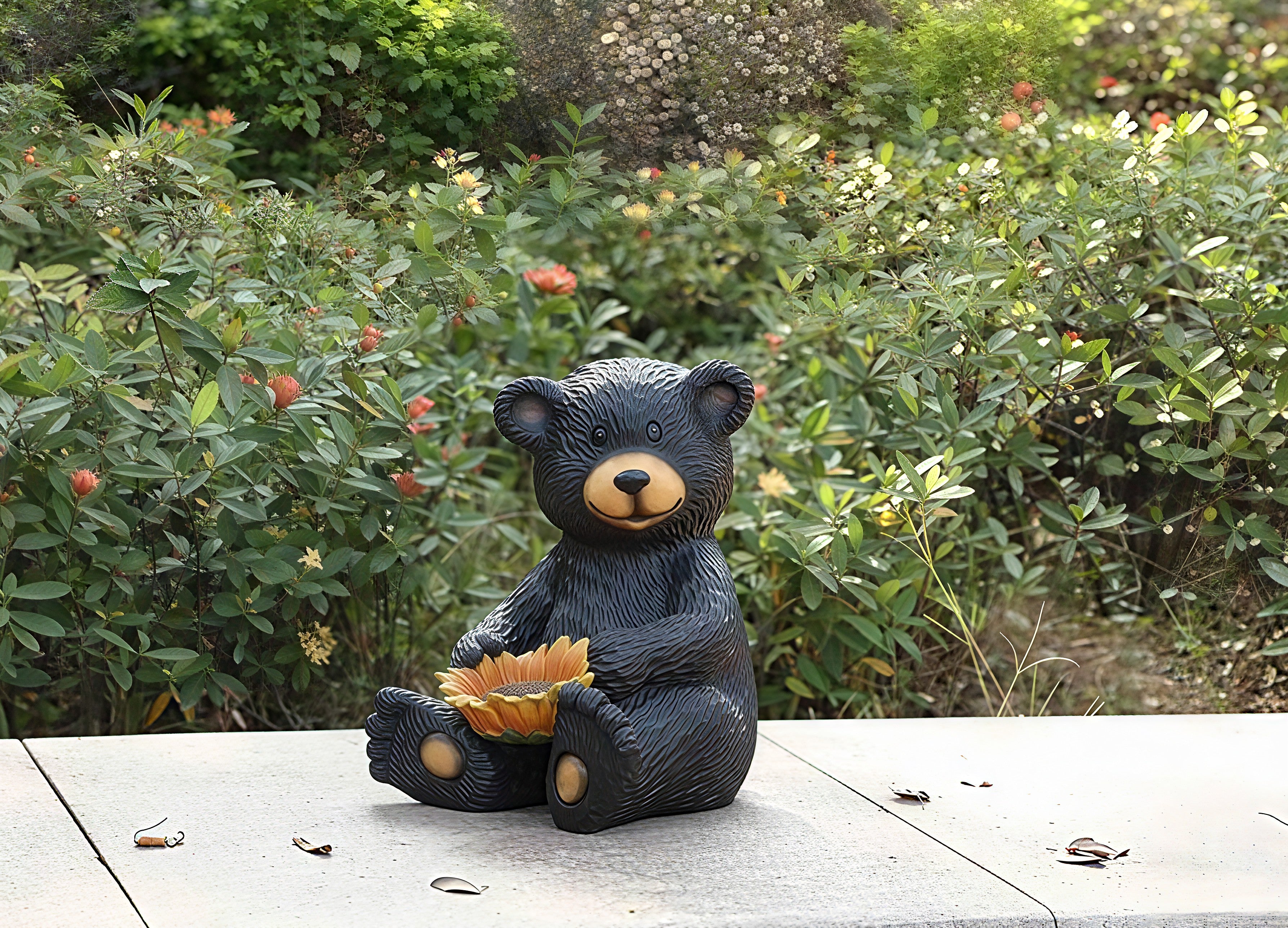 BEAR CUB™ – HOLDING SUNFLOWER GARDEN STATUE – 75619-I