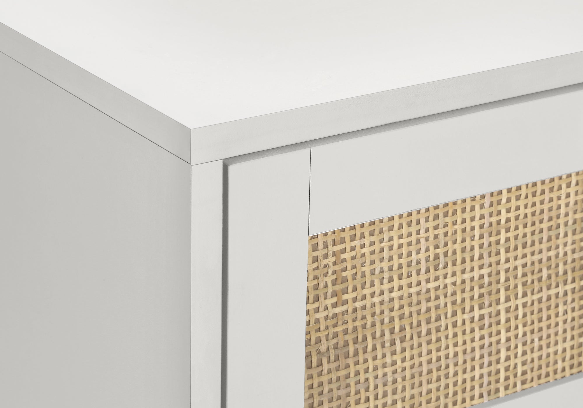 NARVIK™ ACCENT TABLE – I 3619