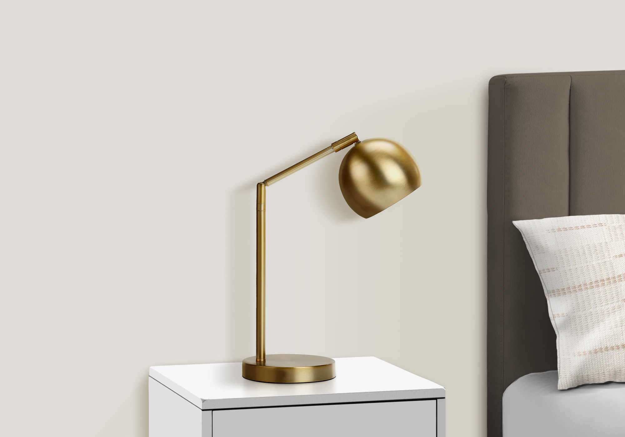 AUREX HALO™ – ADJUSTABLE GOLD TASK TABLE LAMP – I 9644