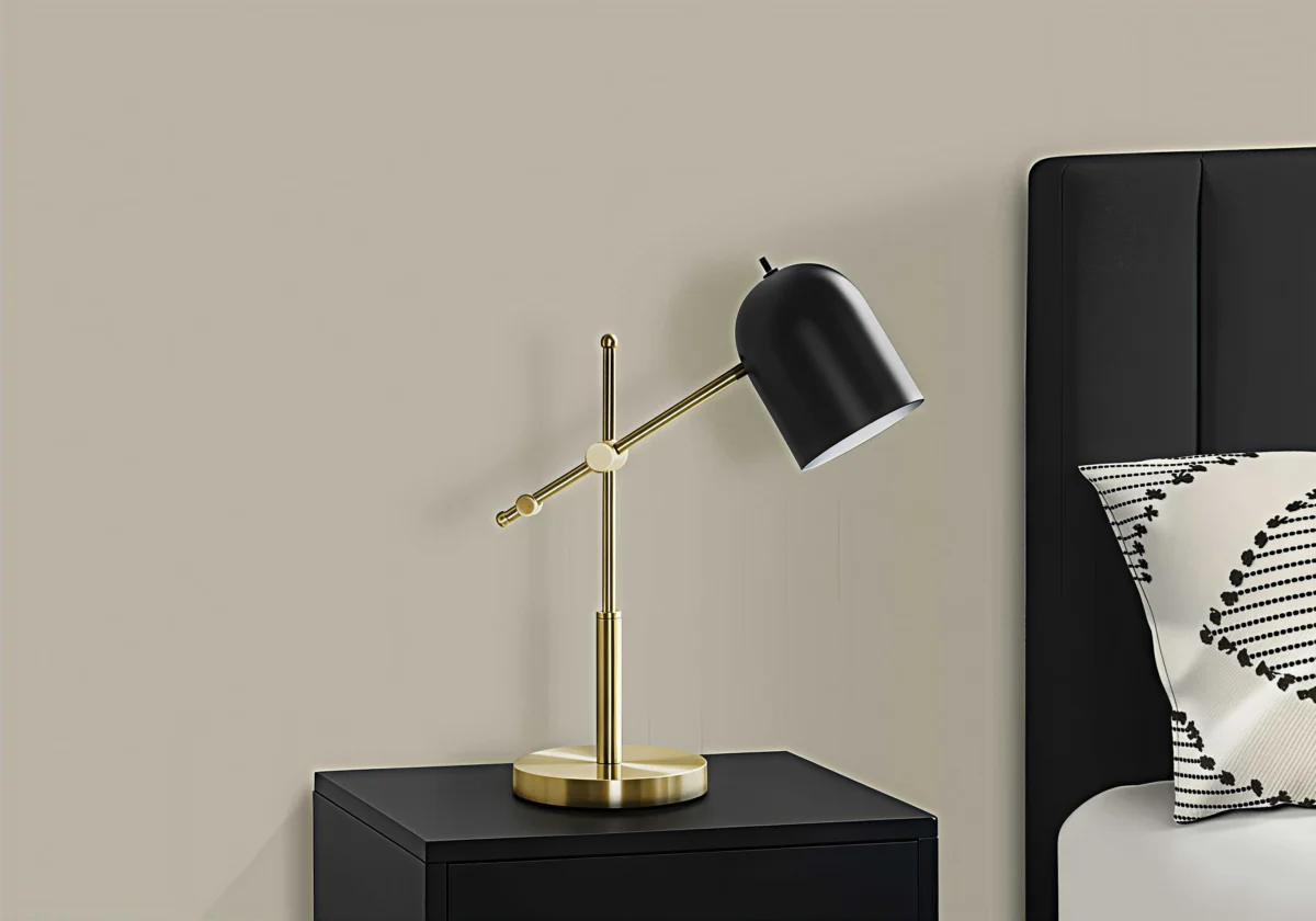 AURELION TASK™ – MODERN BRASS TABLE LAMP – I 9766 - Image 3